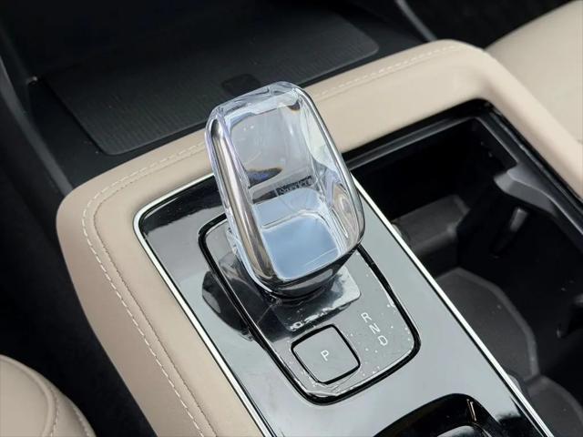 2026 Volvo XC90 Plus, B6 AWD Gas (mild hybrid), Gasoline, Bright, 7 Seats
