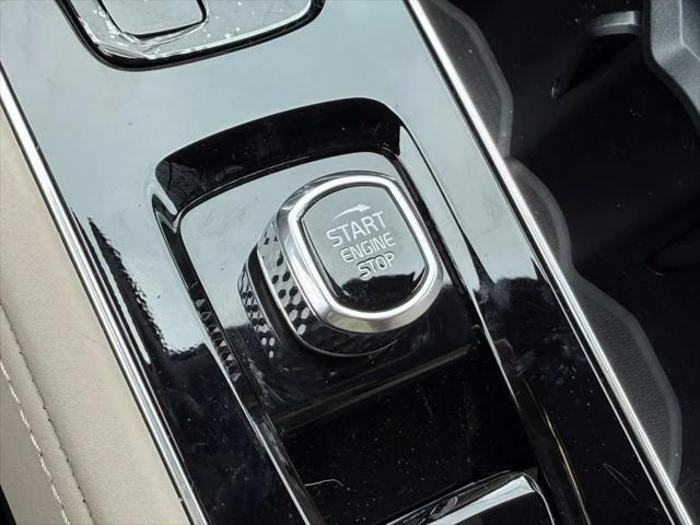 2026 Volvo XC90 Plus, B6 AWD Gas (mild hybrid), Gasoline, Bright, 7 Seats