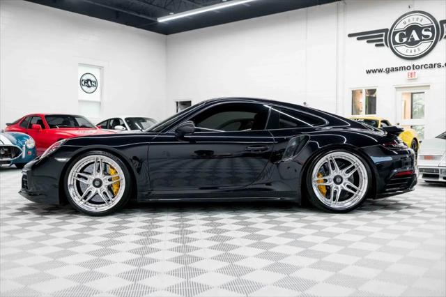 2019 Porsche 911 Turbo S
