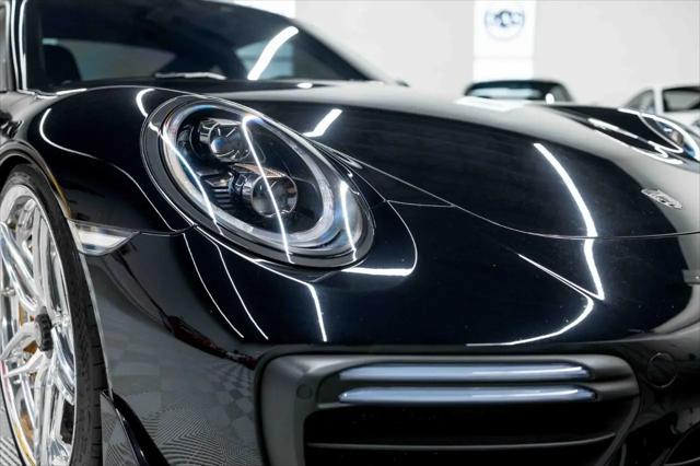 2019 Porsche 911 Turbo S