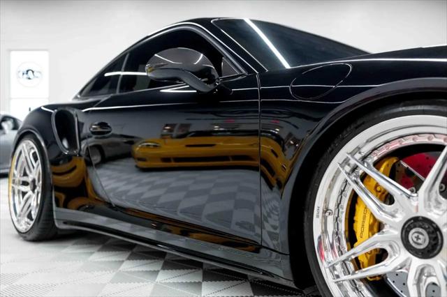 2019 Porsche 911 Turbo S