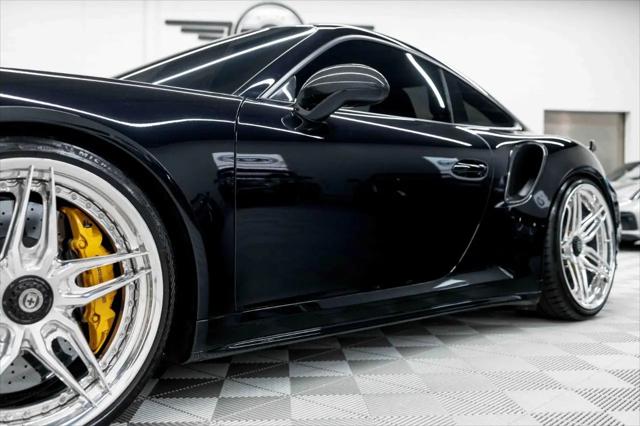 2019 Porsche 911 Turbo S