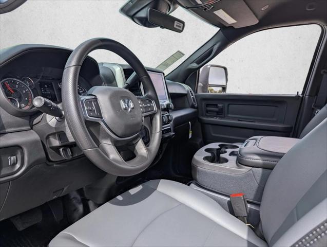 2025 Ram 1500 Tradesman Crew Cab 4x2 5'7" Box