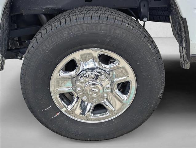 2025 Ram 1500 Tradesman Crew Cab 4x2 5'7" Box