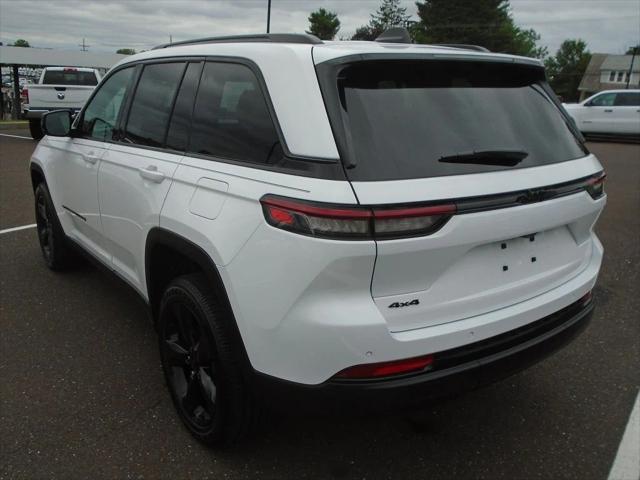 2025 Jeep Grand Cherokee Altitude X 4x4