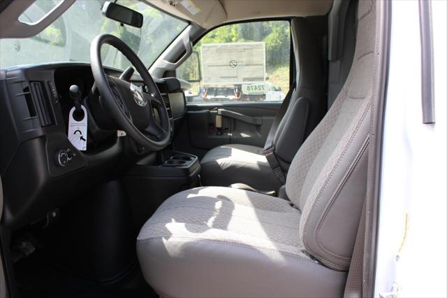 2025 Chevrolet Express Cutaway Work Van