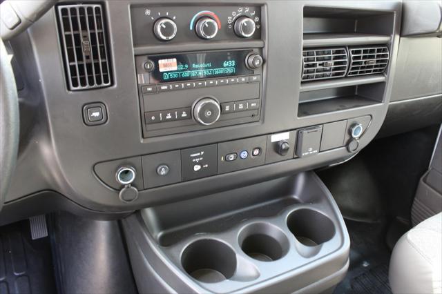 2025 Chevrolet Express Cutaway Work Van