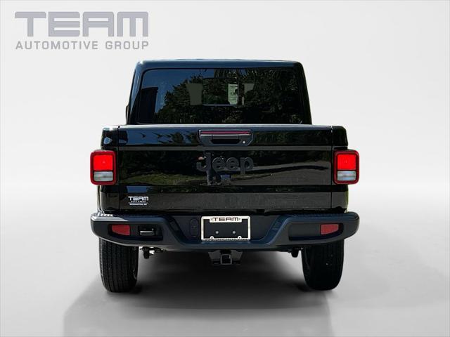 2025 Jeep Gladiator Sport S