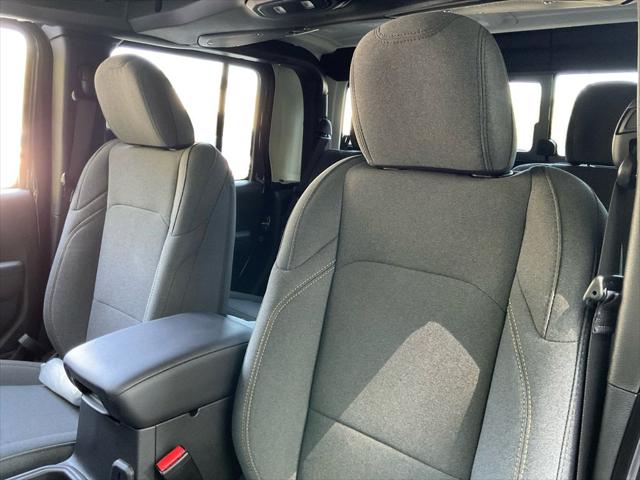 2025 Jeep Gladiator Sport S
