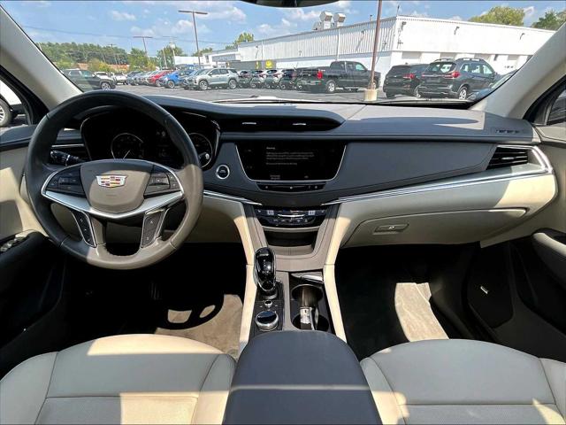 2021 Cadillac XT5 AWD Premium Luxury