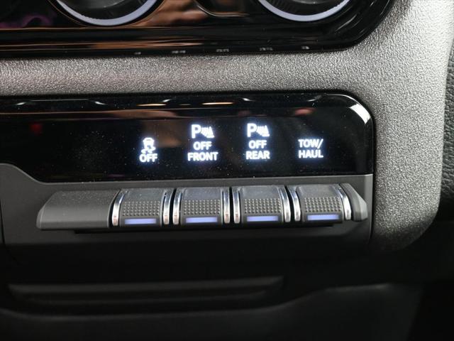 2025 RAM Ram 1500 RAM 1500 TRADESMAN CREW CAB 4X2 57 BOX 2025 RAM Ram 1500 RAM 1500 TRADESMAN CREW CAB 4X2 57 BOX