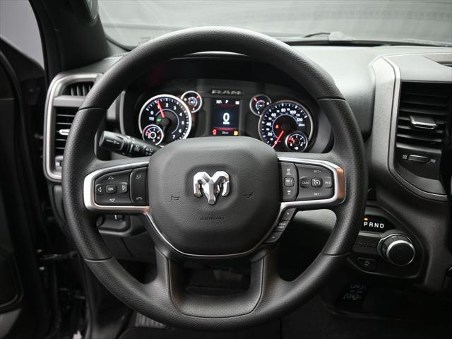 2025 RAM Ram 1500 RAM 1500 TRADESMAN CREW CAB 4X2 57 BOX 2025 RAM Ram 1500 RAM 1500 TRADESMAN CREW CAB 4X2 57 BOX