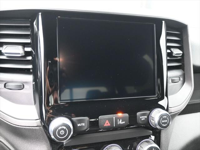 2025 RAM Ram 1500 RAM 1500 TRADESMAN CREW CAB 4X2 57 BOX 2025 RAM Ram 1500 RAM 1500 TRADESMAN CREW CAB 4X2 57 BOX