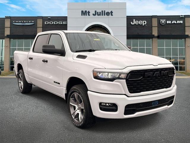 2026 RAM Ram 1500 RAM 1500 EXPRESS CREW CAB 4X4 57 BOX