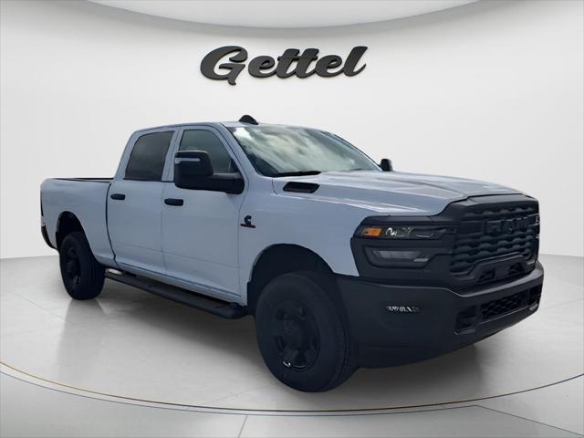 2026 RAM Ram 3500 RAM 3500 TRADESMAN CREW CAB 4X4 64 BOX