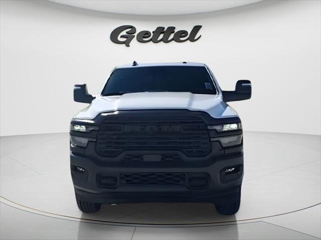 2026 RAM Ram 3500 RAM 3500 TRADESMAN CREW CAB 4X4 64 BOX