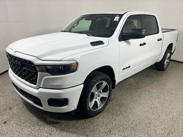 2025 RAM Ram 1500 RAM 1500 TRADESMAN CREW CAB 4X2 57 BOX