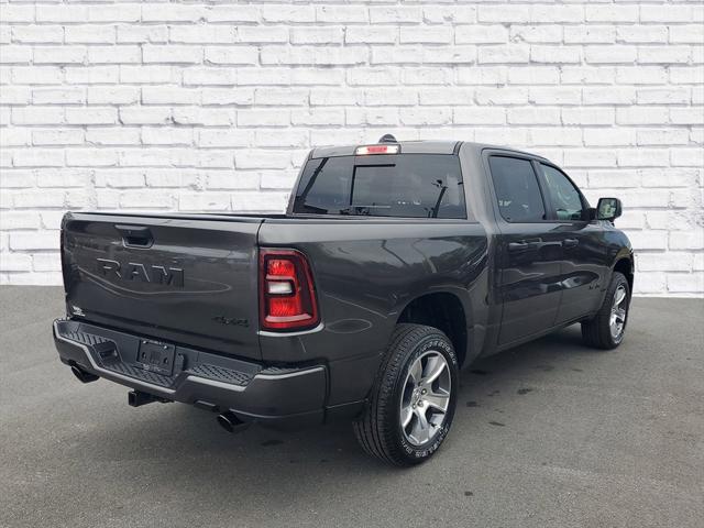 2026 RAM Ram 1500 RAM 1500 EXPRESS CREW CAB 4X4 57 BOX