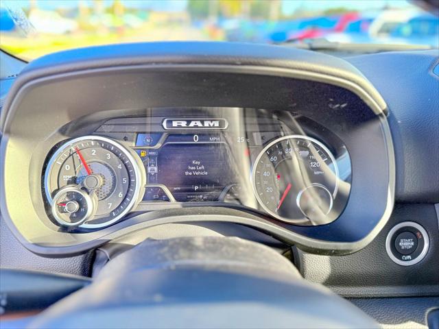 2025 RAM Ram 1500 RAM 1500 BIG HORN CREW CAB 4X2 57 BOX