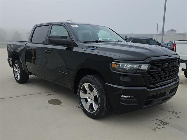2025 RAM Ram 1500 RAM 1500 TRADESMAN CREW CAB 4X2 57 BOX 2025 RAM Ram 1500 RAM 1500 TRADESMAN CREW CAB 4X2 57 BOX