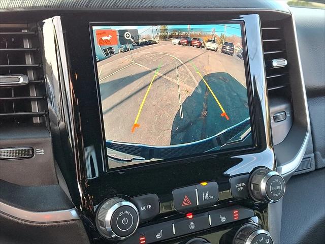 2026 Ram 1500 Big Horn Crew Cab 4x4 5'7" Box