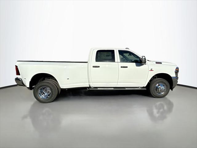 2026 RAM Ram 3500 RAM 3500 TRADESMAN CREW CAB 4X4 8 BOX 2026 RAM Ram 3500 RAM 3500 TRADESMAN CREW CAB 4X4 8 BOX