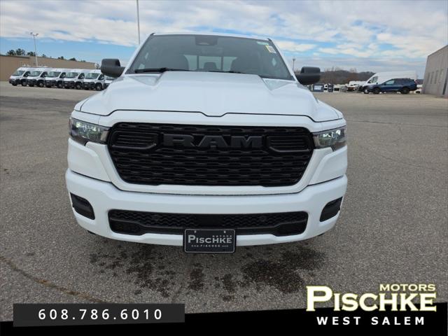 2026 RAM Ram 1500 RAM 1500 EXPRESS CREW CAB 4X4 57 BOX