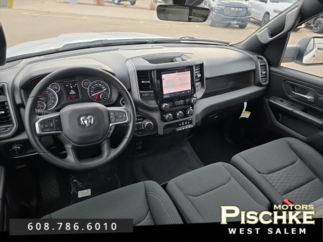 2026 RAM Ram 1500 RAM 1500 EXPRESS CREW CAB 4X4 57 BOX