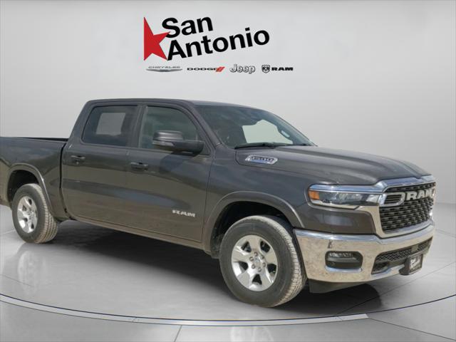 2025 RAM 1500 RAM 1500 LONE STAR CREW CAB 4X2 57 BOX