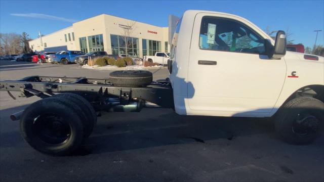 2026 RAM Ram 3500 Chassis Cab RAM 3500 TRADESMAN CHASSIS REGULAR CAB 4X4 60 CA 2026 RAM Ram 3500 Chassis Cab RAM 3500 TRADESMAN CHASSIS REGULAR CAB 4X4 60 CA