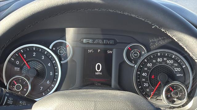 2026 Ram 1500 Big Horn Crew Cab 4x4 5'7" Box