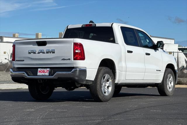 2025 RAM Ram 1500 RAM 1500 BIG HORN CREW CAB 4X4 57 BOX