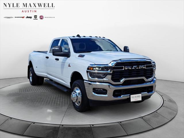 2026 RAM Ram 3500 RAM 3500 TRADESMAN CREW CAB 4X4 8 BOX