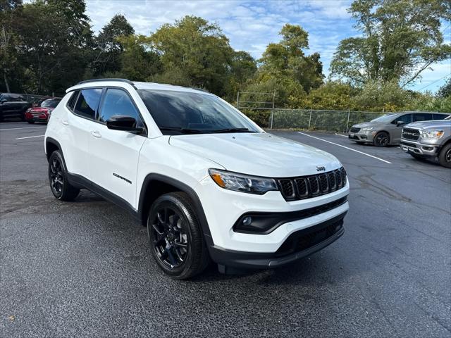 2026 Jeep Compass Latitude Altitude