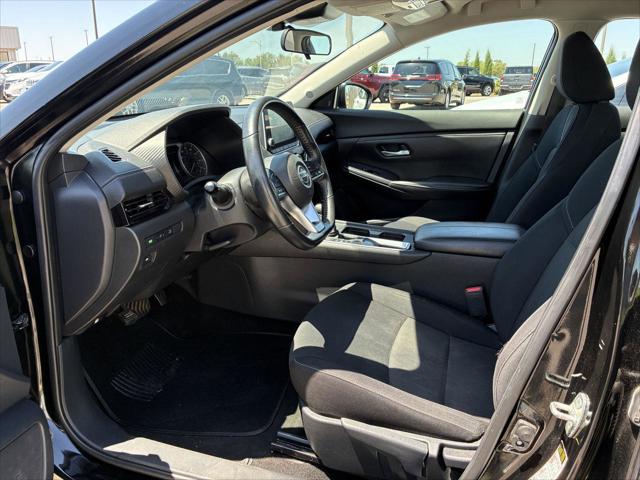 2022 Nissan Sentra SV Xtronic CVT 2022 Nissan Sentra SV Xtronic CVT