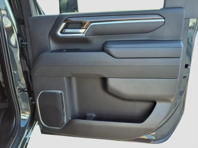 2025 Chevrolet Silverado 2500HD 4WD Crew Cab Long Bed LT