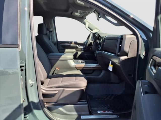 2025 Chevrolet Silverado 2500HD 4WD Crew Cab Long Bed LT