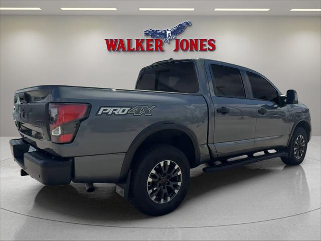 2024 Nissan TITAN Crew Cab PRO-4X 4x4