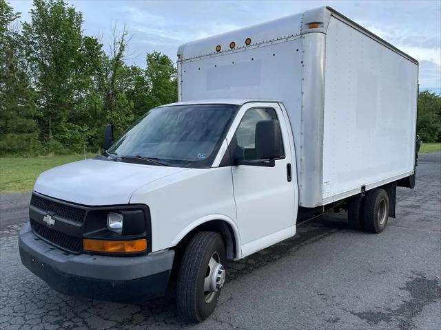 2009 Chevrolet Express Cutaway Work Van