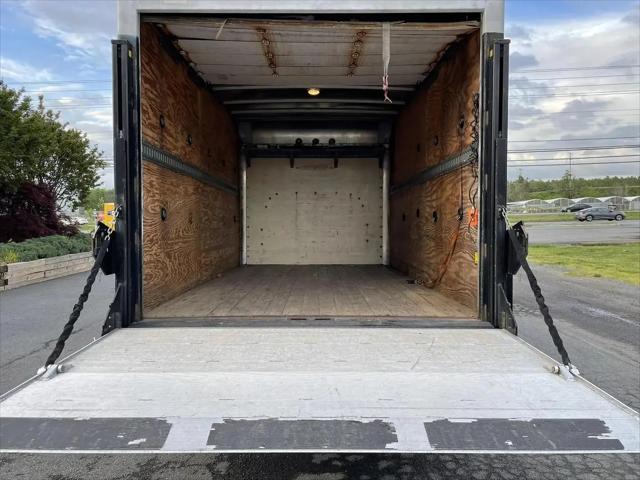 2009 Chevrolet Express Cutaway Work Van
