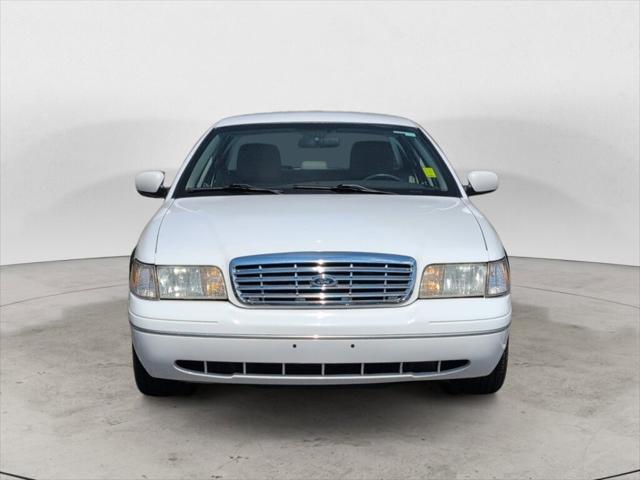 2011 Ford Crown Victoria LX