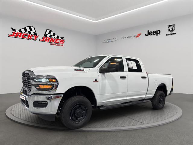 2025 RAM 2500 Tradesman Crew Cab 4x4 64 Box