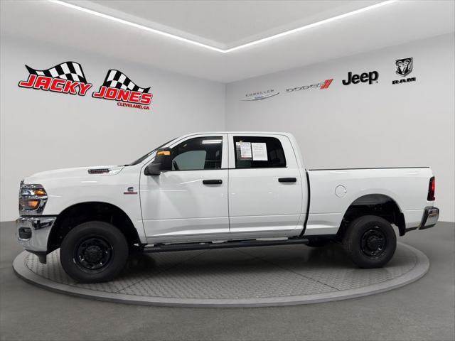 2025 RAM 2500 Tradesman Crew Cab 4x4 64 Box