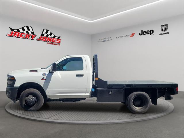 2026 RAM Ram 3500 Chassis Cab RAM 3500 TRADESMAN CHASSIS REGULAR CAB 4X4 60 CA 2026 RAM Ram 3500 Chassis Cab RAM 3500 TRADESMAN CHASSIS REGULAR CAB 4X4 60 CA