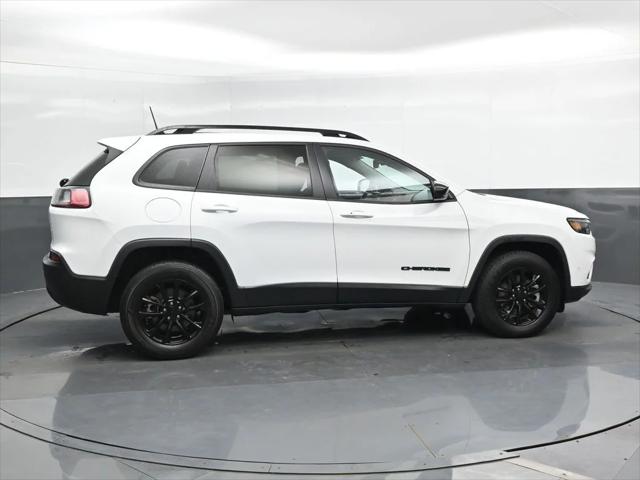 2023 Jeep Cherokee Altitude Lux 4x4