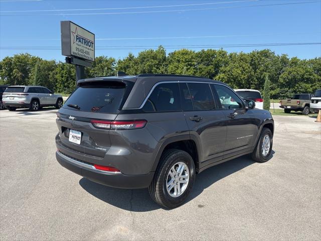 2025 Jeep Grand Cherokee GRAND CHEROKEE LAREDO 4X4