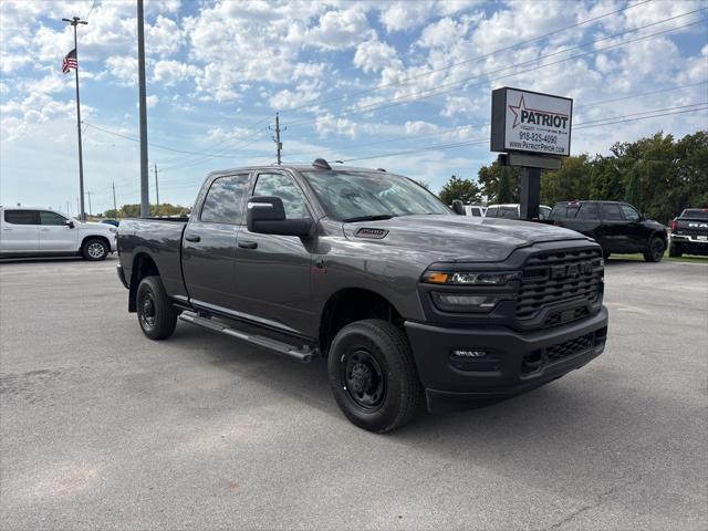 2026 RAM Ram 2500 RAM 2500 TRADESMAN CREW CAB 4X4 64 BOX