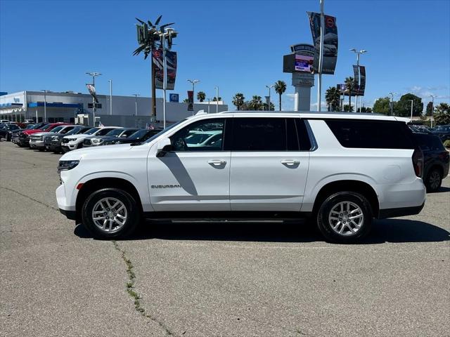 2023 Chevrolet Suburban 2WD LT