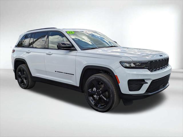 2023 Jeep Grand Cherokee Altitude 4x4