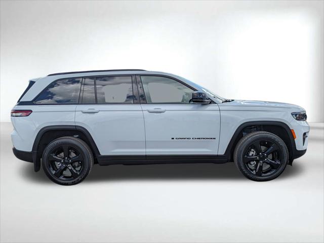 2023 Jeep Grand Cherokee Altitude 4x4